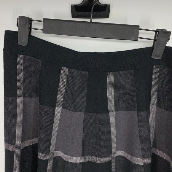 Saks Fifth Avenue Skirt Back Gray Plaid Pull On Knit VTG - Picture 5 of 6